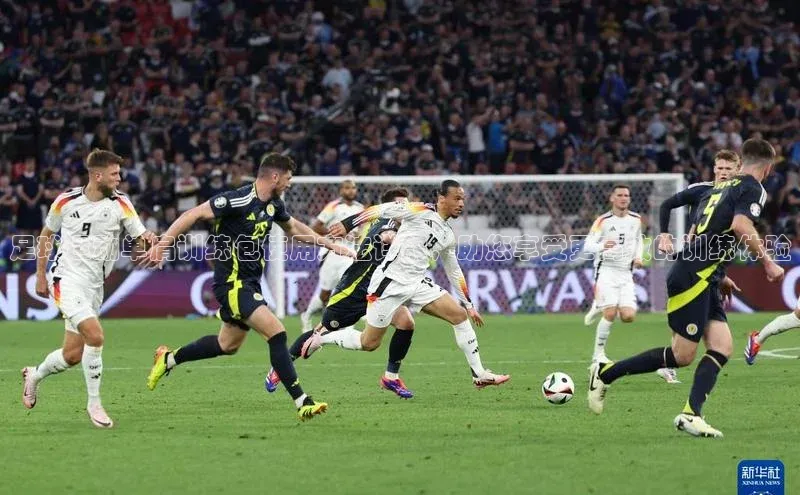 新宝gg官网登录地址华策影视足球运动单肩训练包使用方法详解，助您享受更高效的训练体验